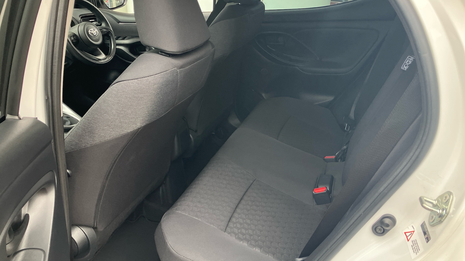 Used Toyota Yaris 2022 for sale - 76598826: Photo 13