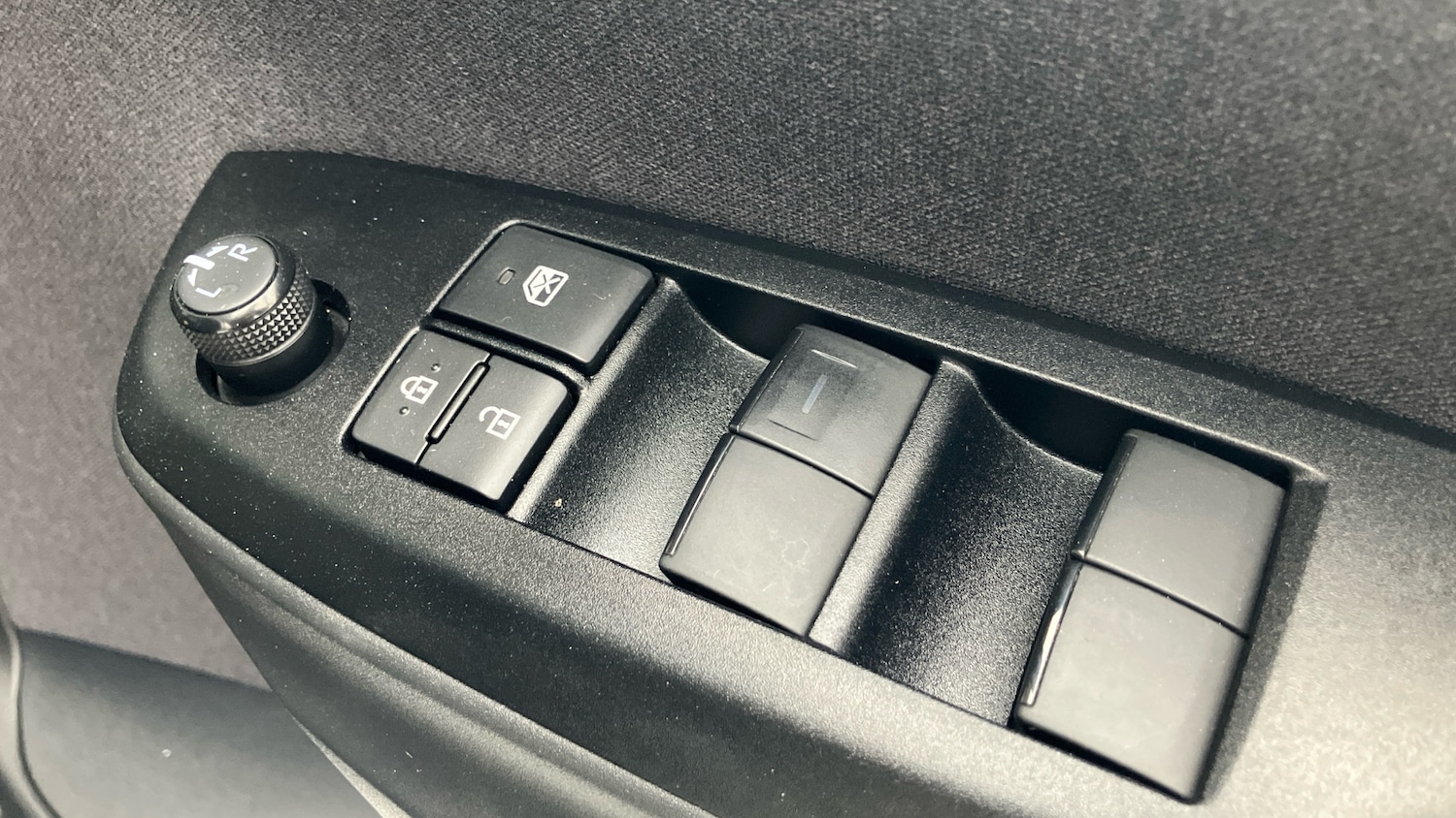 Used Toyota Yaris 2022 for sale - 76598826: Photo 26