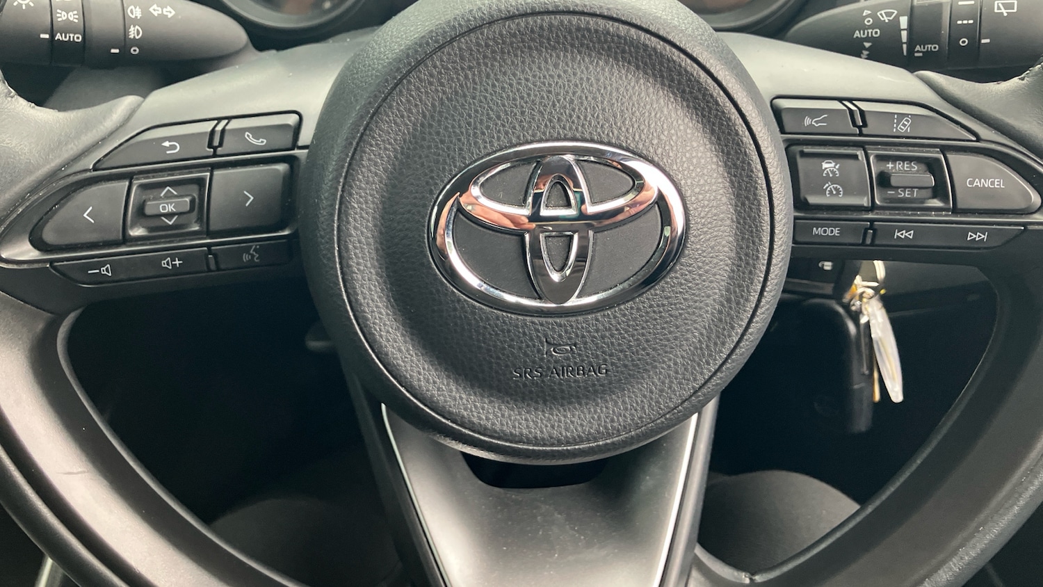 Used Toyota Yaris 2022 for sale - 76598826: Photo 27