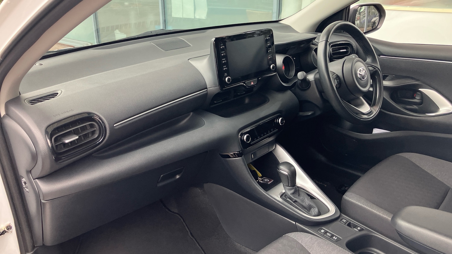 Used Toyota Yaris 2022 for sale - 76598826: Photo 34