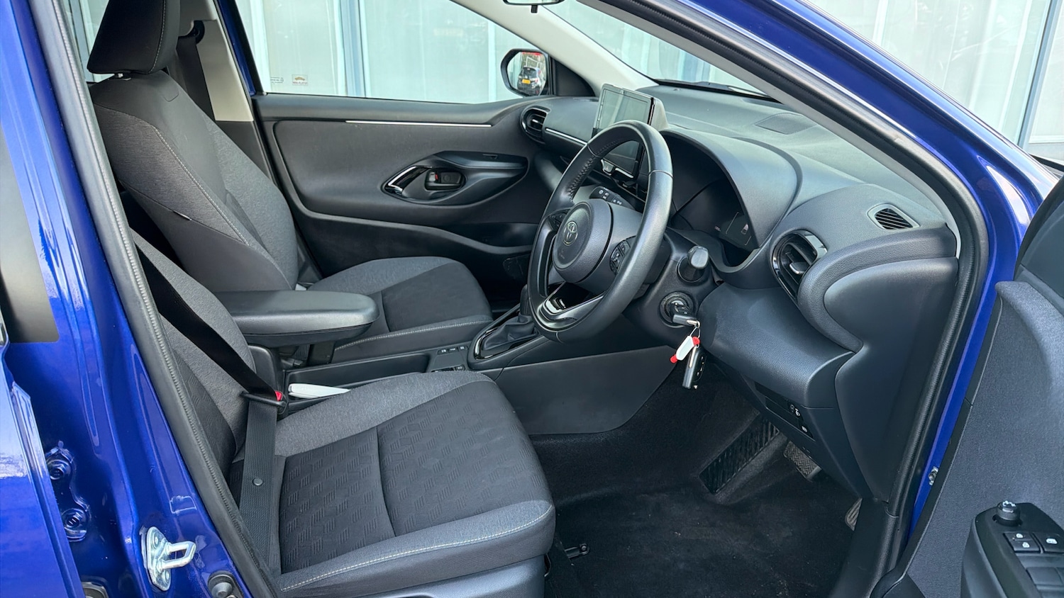 Used Toyota Yaris 2024 for sale - 76653119: Photo 11