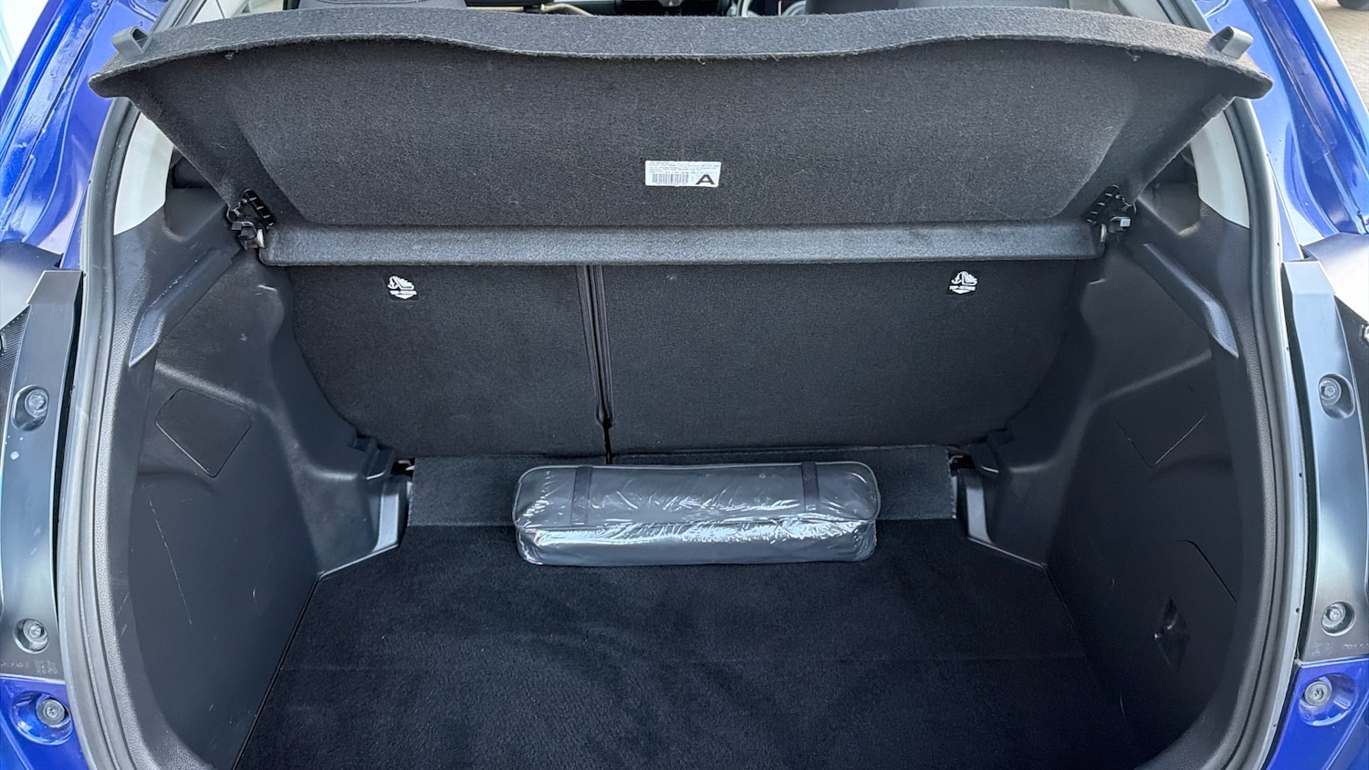 Used Toyota Yaris 2024 for sale - 76653119: Photo 14