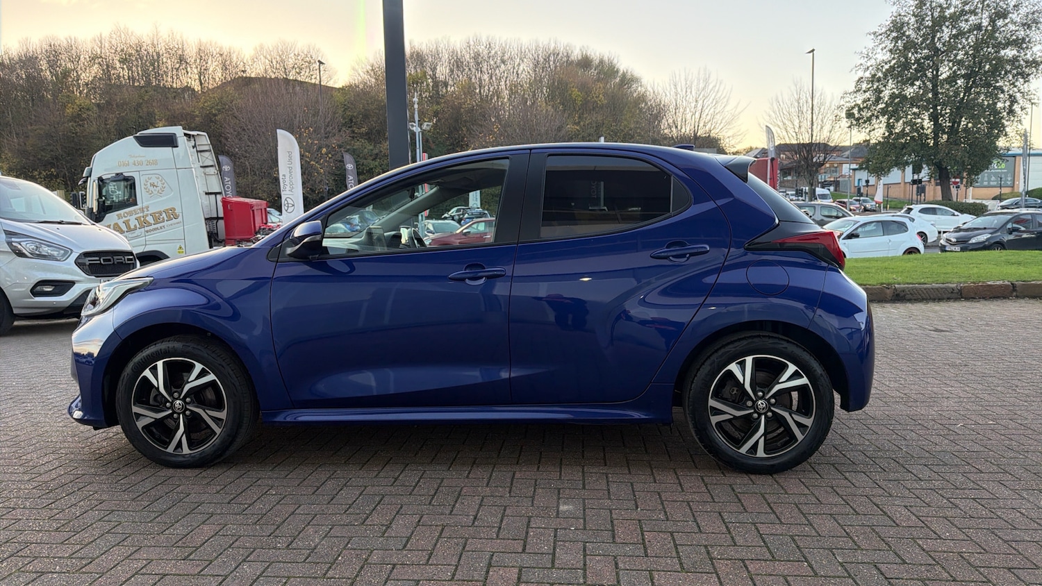 Used Toyota Yaris 2024 for sale - 76653119: Photo 17