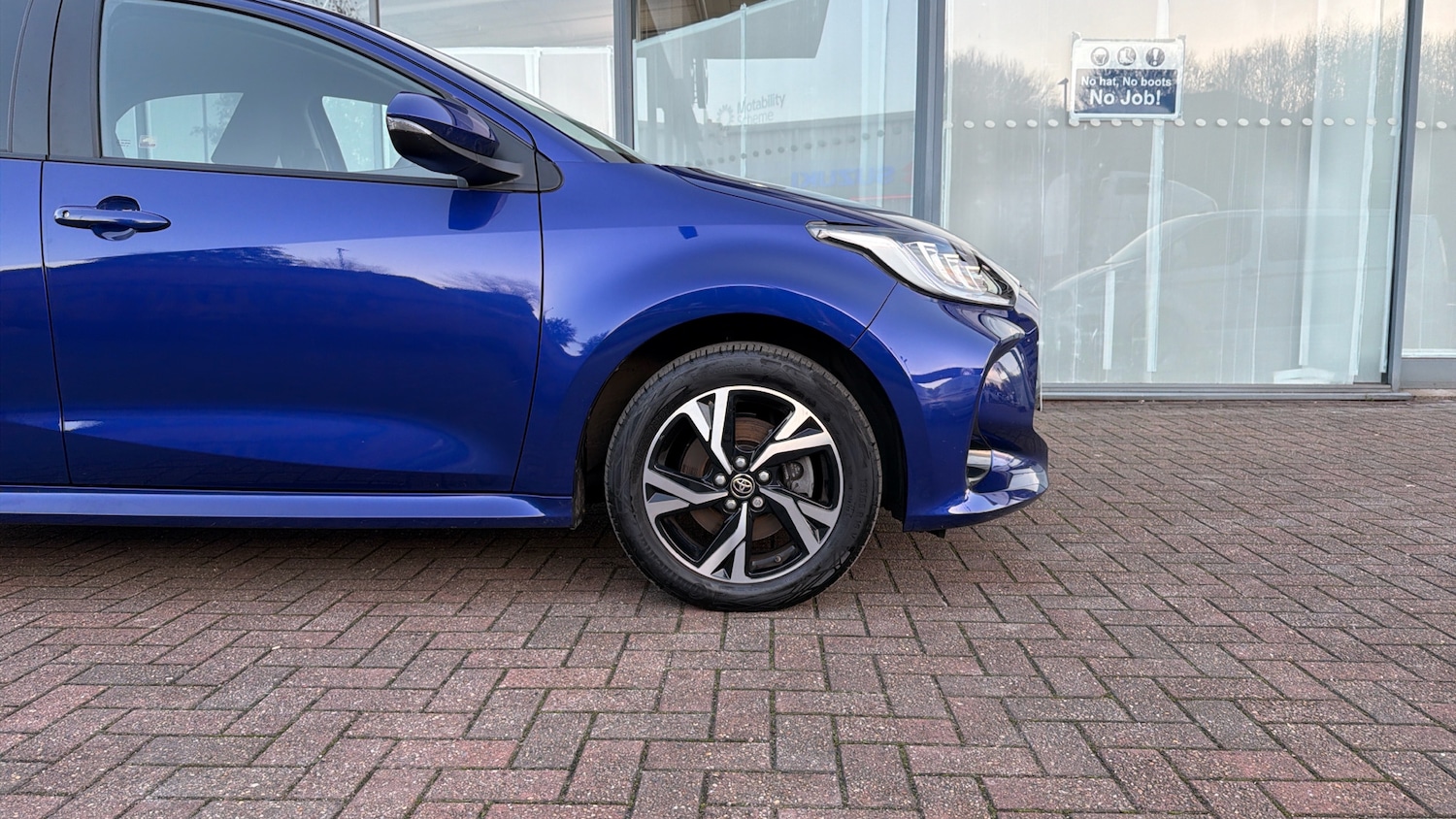 Used Toyota Yaris 2024 for sale - 76653119: Photo 18