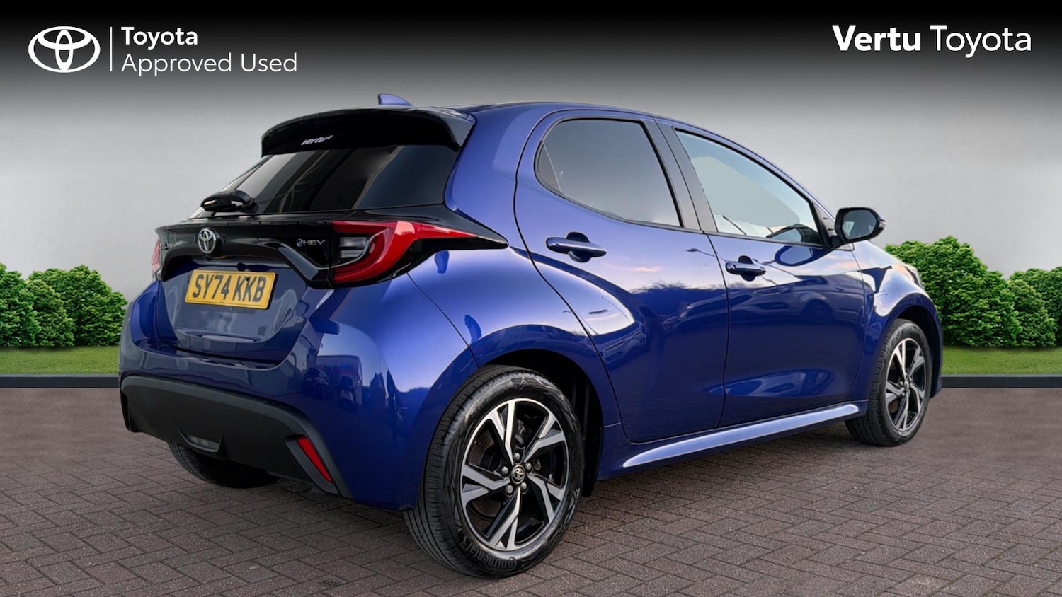 Used Toyota Yaris 2024 for sale - 76653119: Photo 2