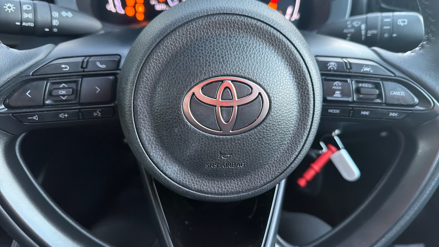 Used Toyota Yaris 2024 for sale - 76653119: Photo 27