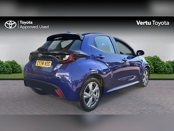 Used Toyota Yaris 2024 for sale - 78499122: Photo