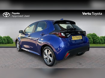 Used Toyota Yaris 2024 for sale - 78499122: Photo