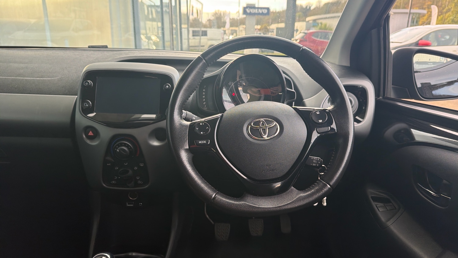 Used Toyota AYGO 2020 for sale - 76603293: Photo 8