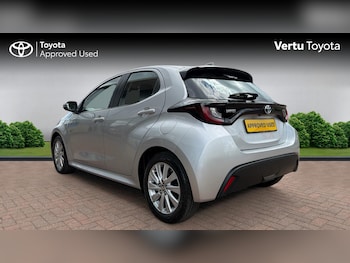 Used Toyota Yaris 2021 for sale - 78639778: Photo