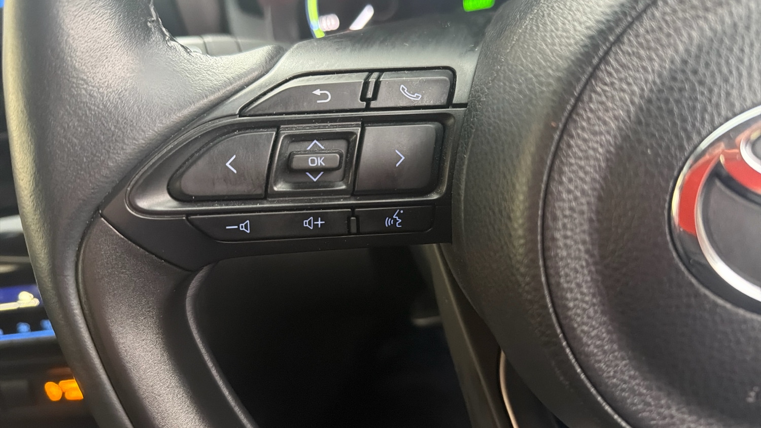 Used Toyota Yaris Cross 2022 for sale - 77326749: Photo 27