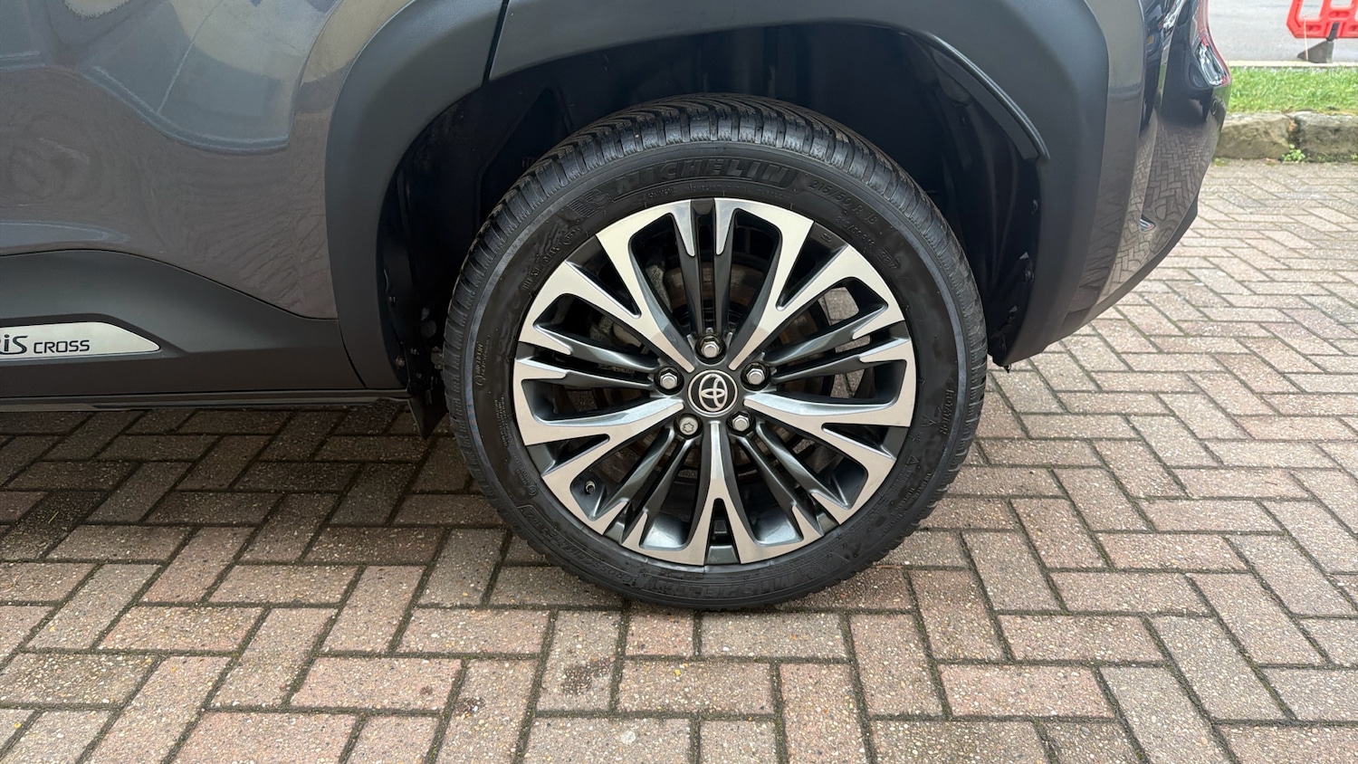 Used Toyota Yaris Cross 2022 for sale - 77326749: Photo 34