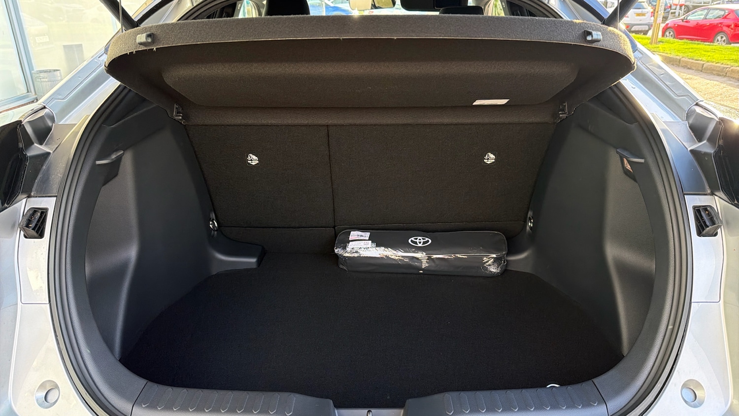 Used Toyota C-HR 2025 for sale - 77168470: Photo 14