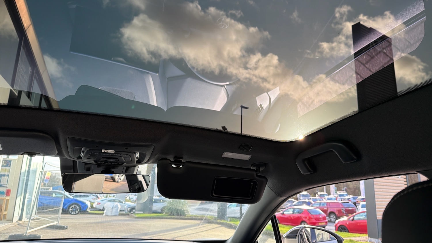 Used Toyota C-HR 2025 for sale - 77168470: Photo 36