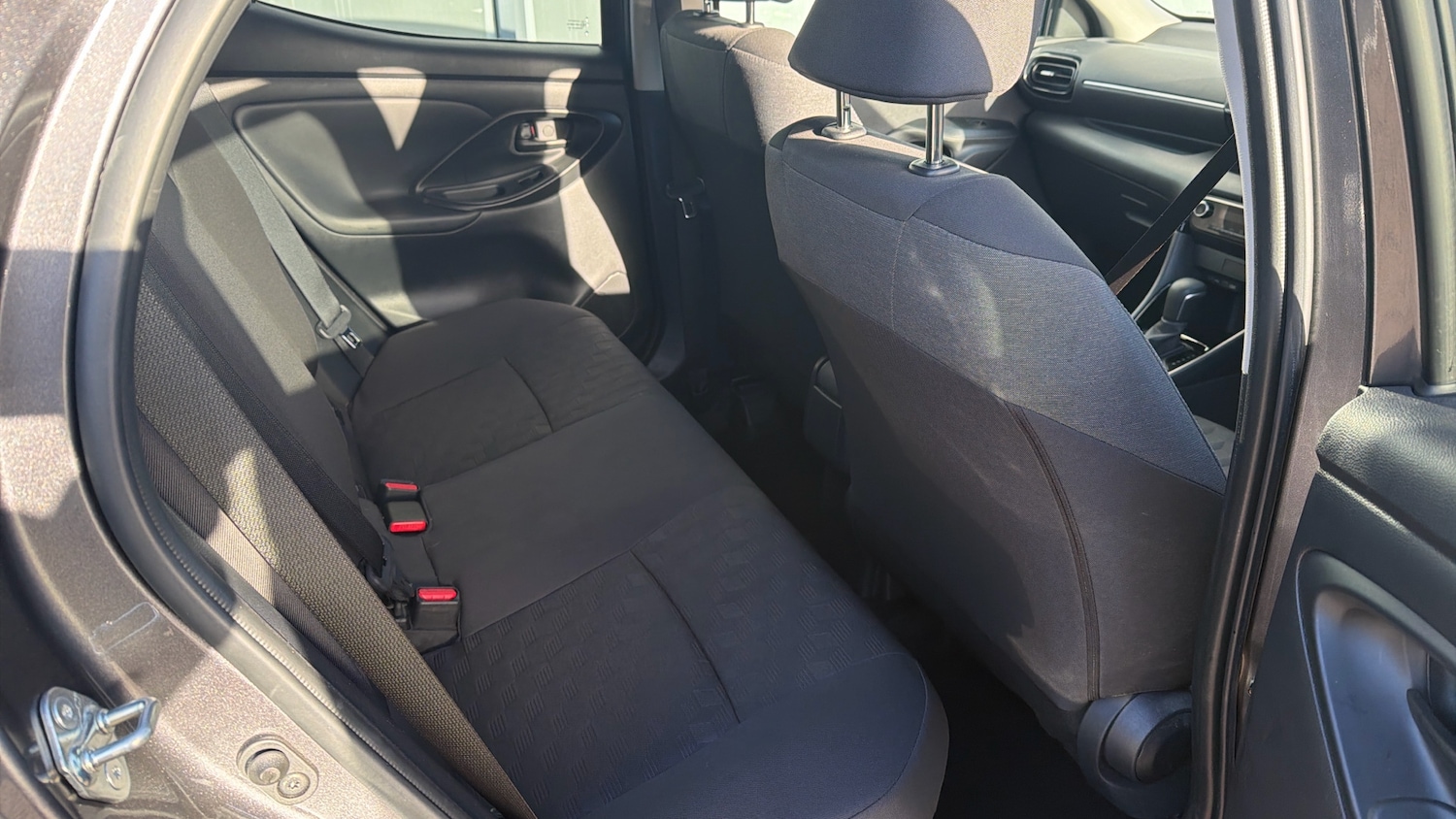 Used Toyota Yaris 2024 for sale - 76763095: Photo 12