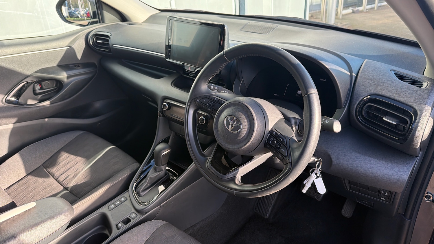 Used Toyota Yaris 2024 for sale - 76763095: Photo 25