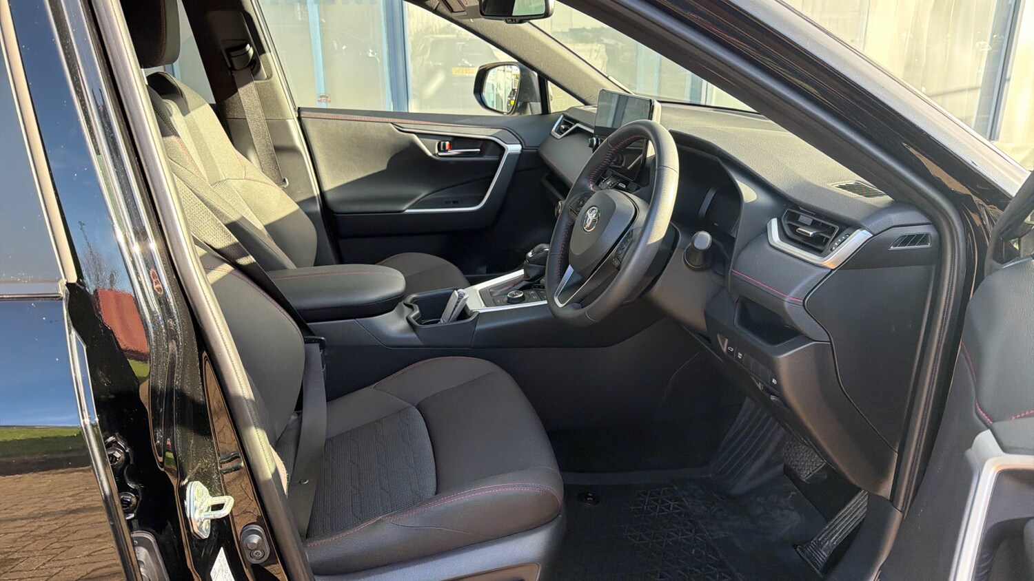 Used Toyota RAV4 2024 for sale - 77462337: Photo 11