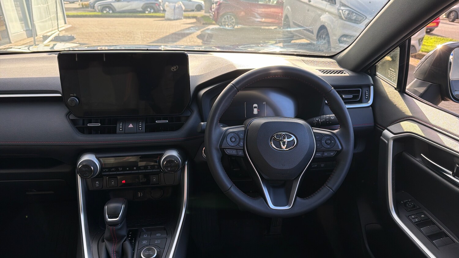 Used Toyota RAV4 2024 for sale - 77462337: Photo 8