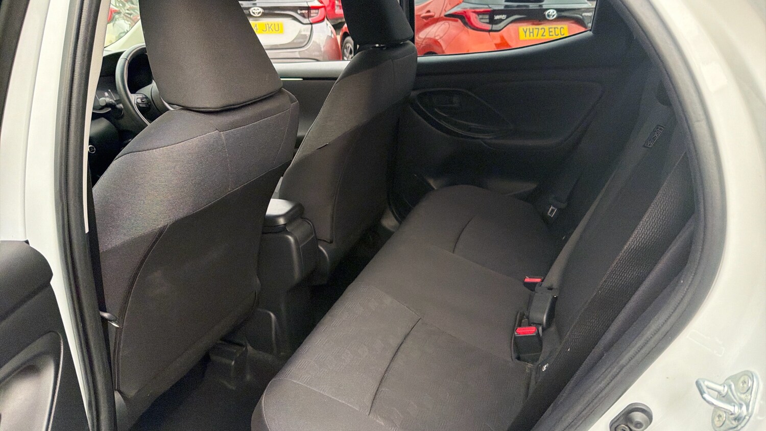 Used Toyota Yaris 2024 for sale - 78222736: Photo 13