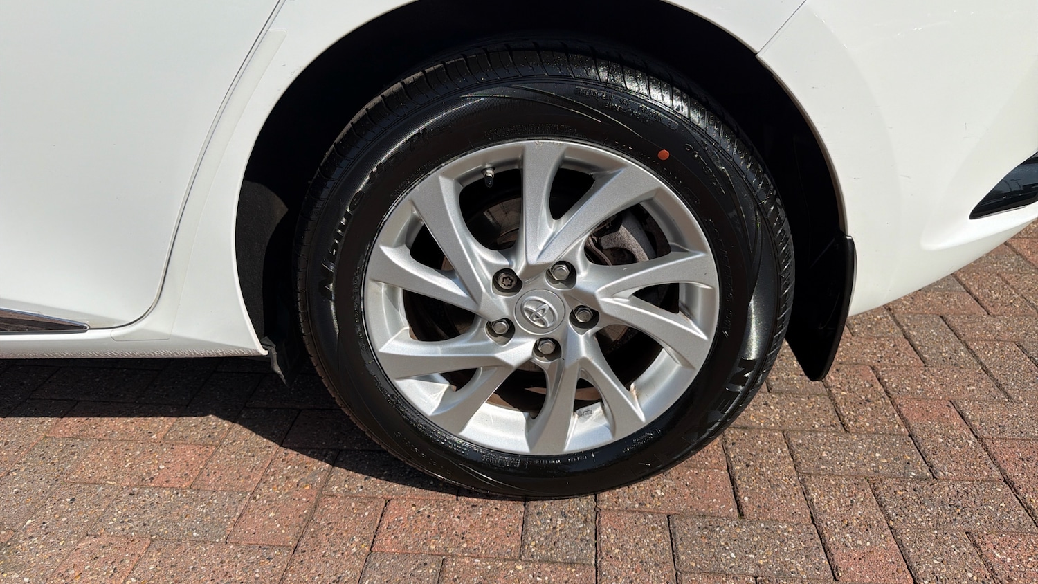 Used Toyota Auris 2018 for sale - 78185875: Photo 43