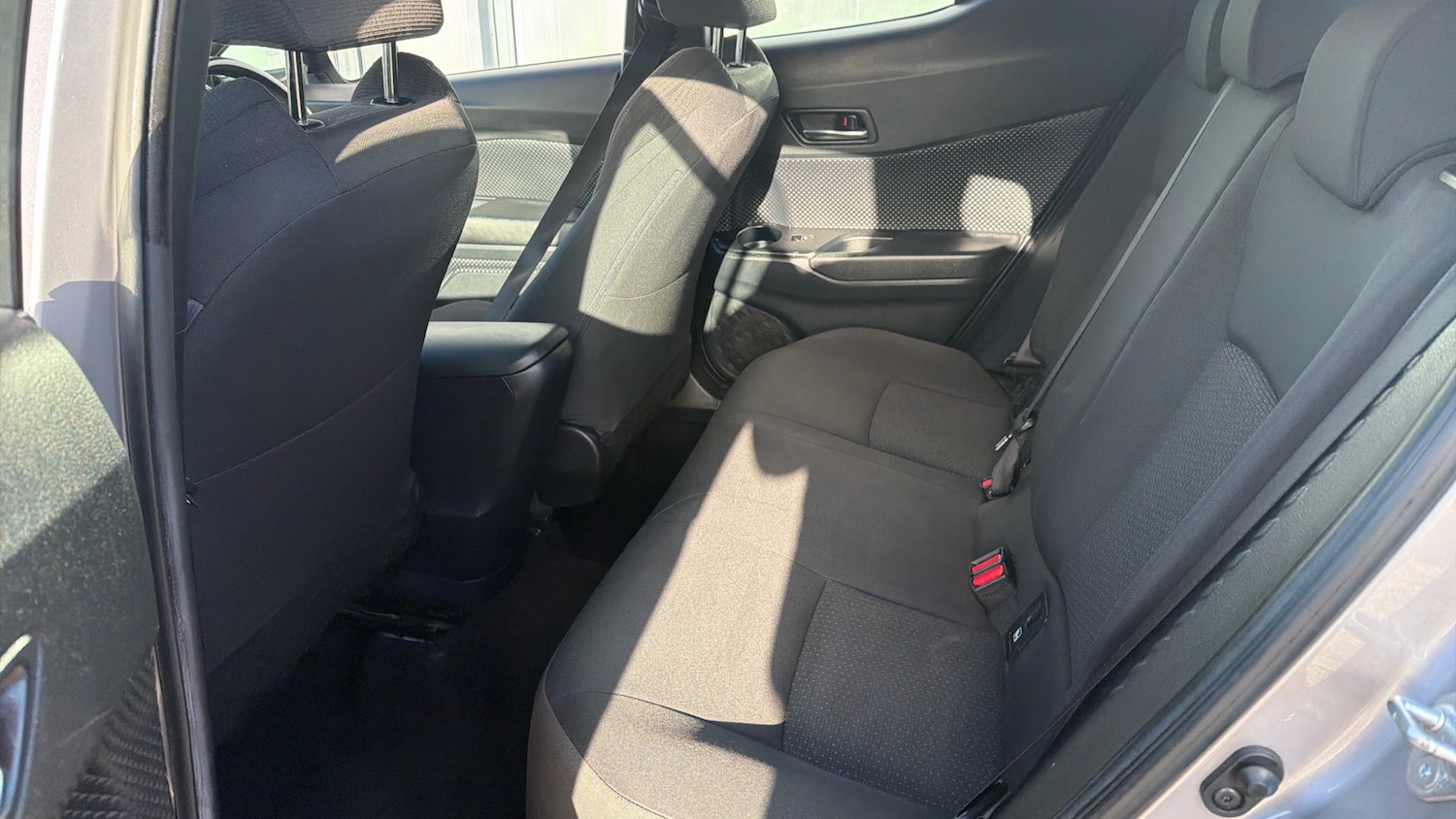 Used Toyota C-HR 2017 for sale - 76817374: Photo 13