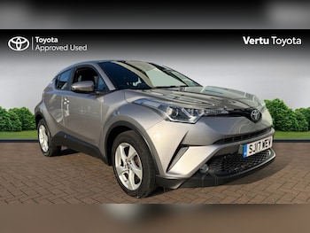 Used Toyota C-HR 2017 for sale - 76817374: Photo