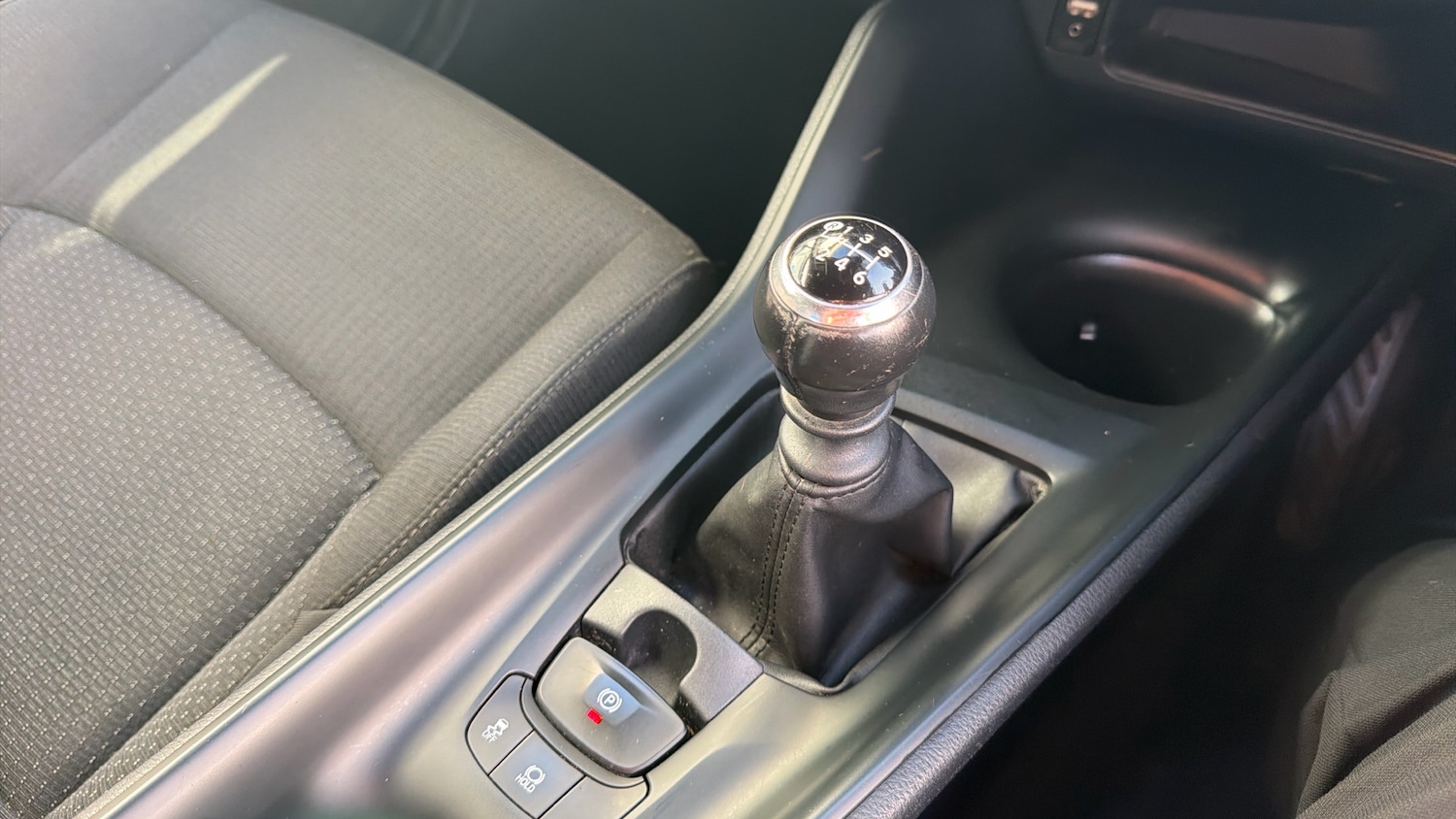 Used Toyota C-HR 2017 for sale - 76817374: Photo 30