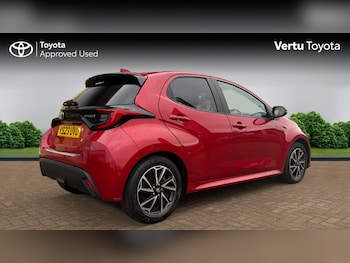 Used Toyota Yaris 2023 for sale - 77298250: Photo