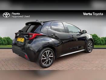 Used Toyota Yaris 2022 for sale - 77595185: Photo
