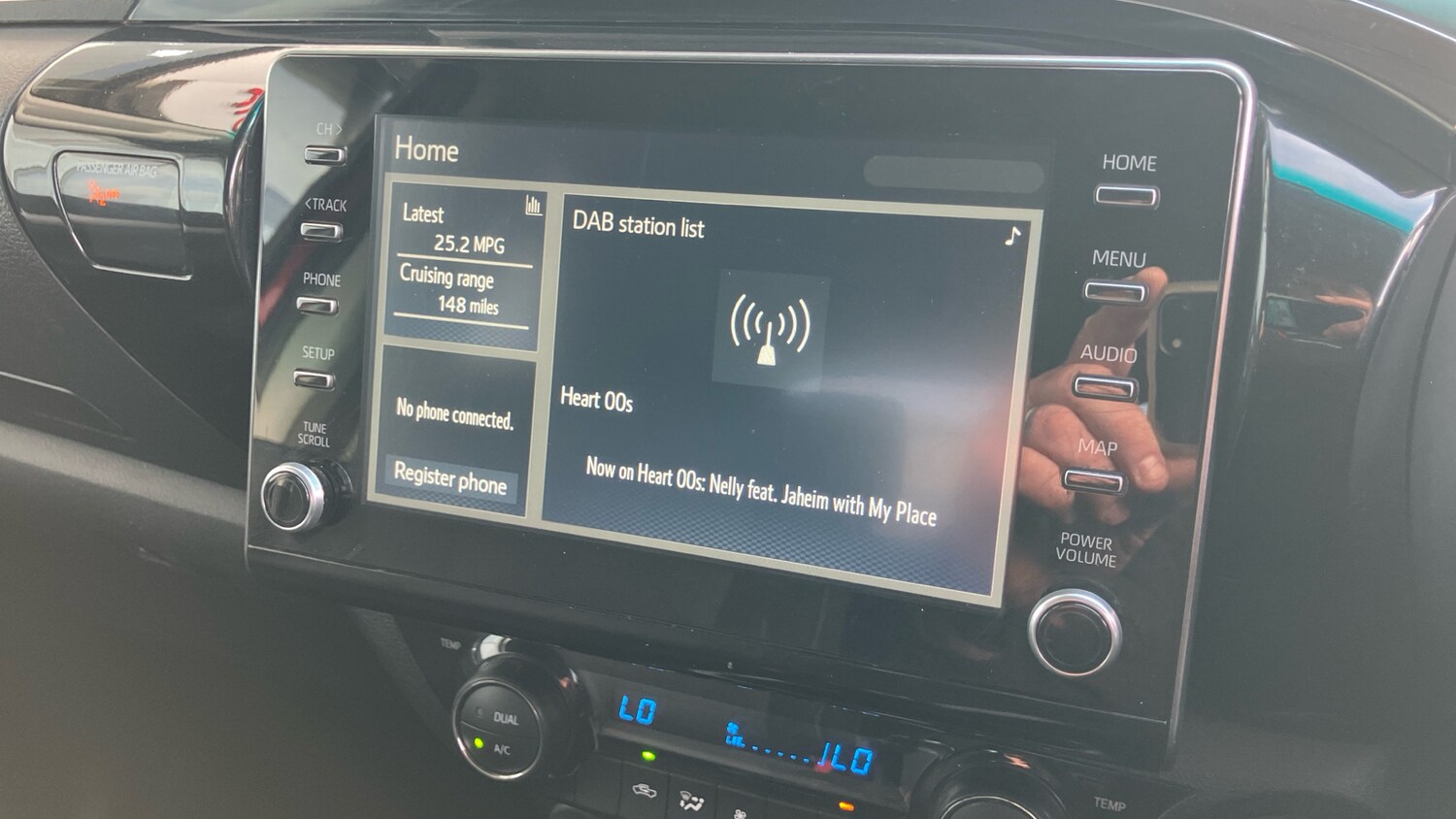 Used Toyota Hilux 2023 for sale - 76428625: Photo 23