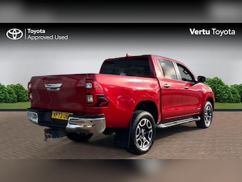 Used Toyota Hilux 2023 for sale - 76428625: Photo