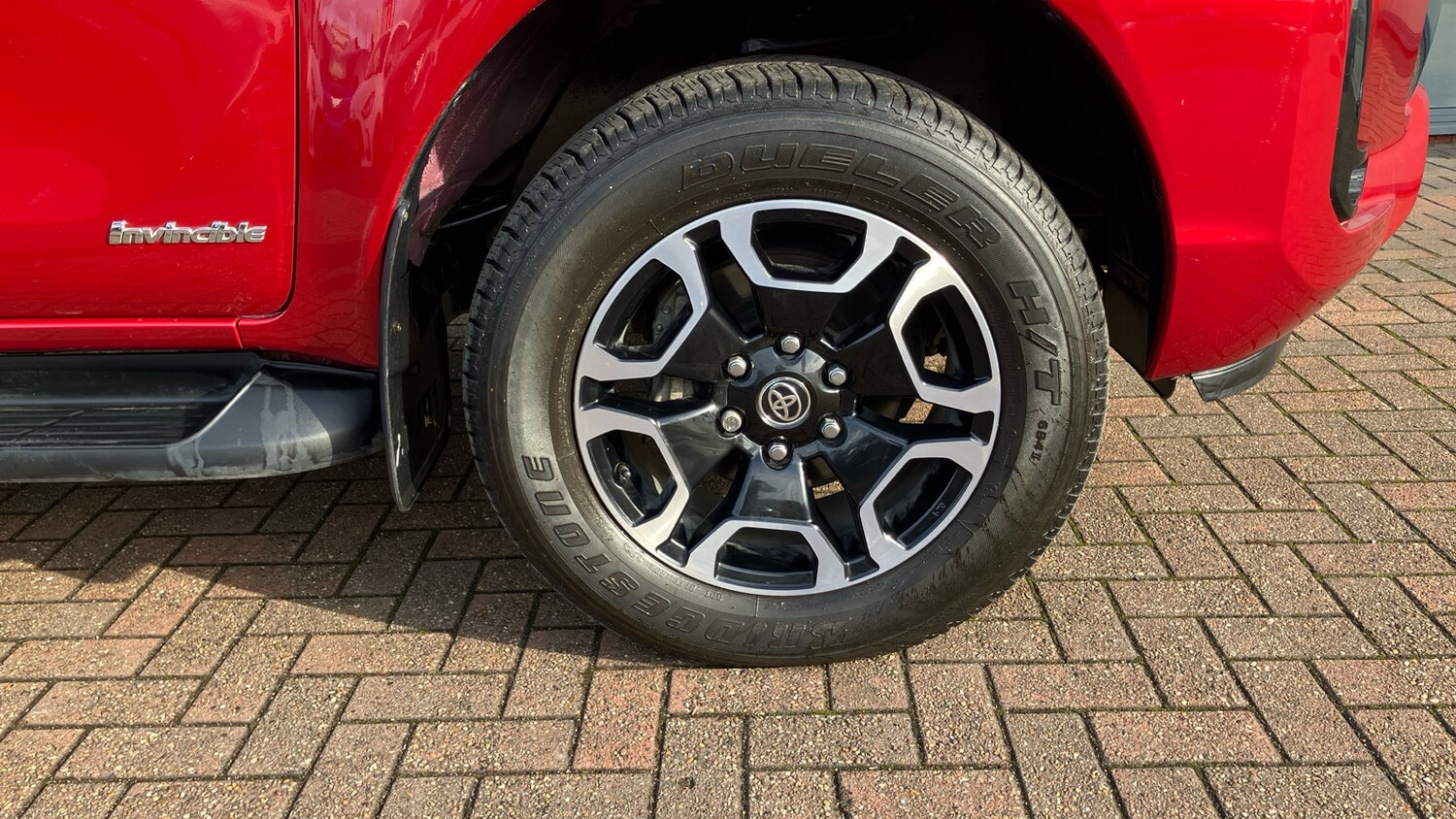 Used Toyota Hilux 2023 for sale - 76428625: Photo 30