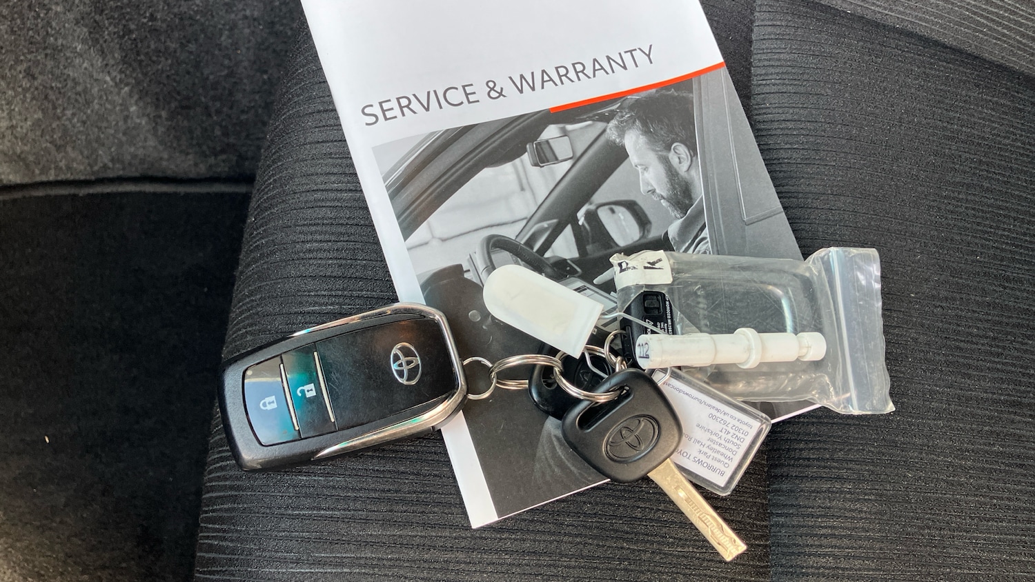 Used Toyota Hilux 2023 for sale - 76428625: Photo 35