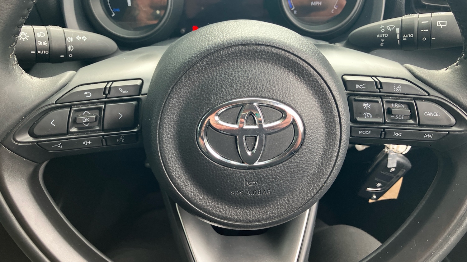 Used Toyota Yaris 2022 for sale - 77085414: Photo 27