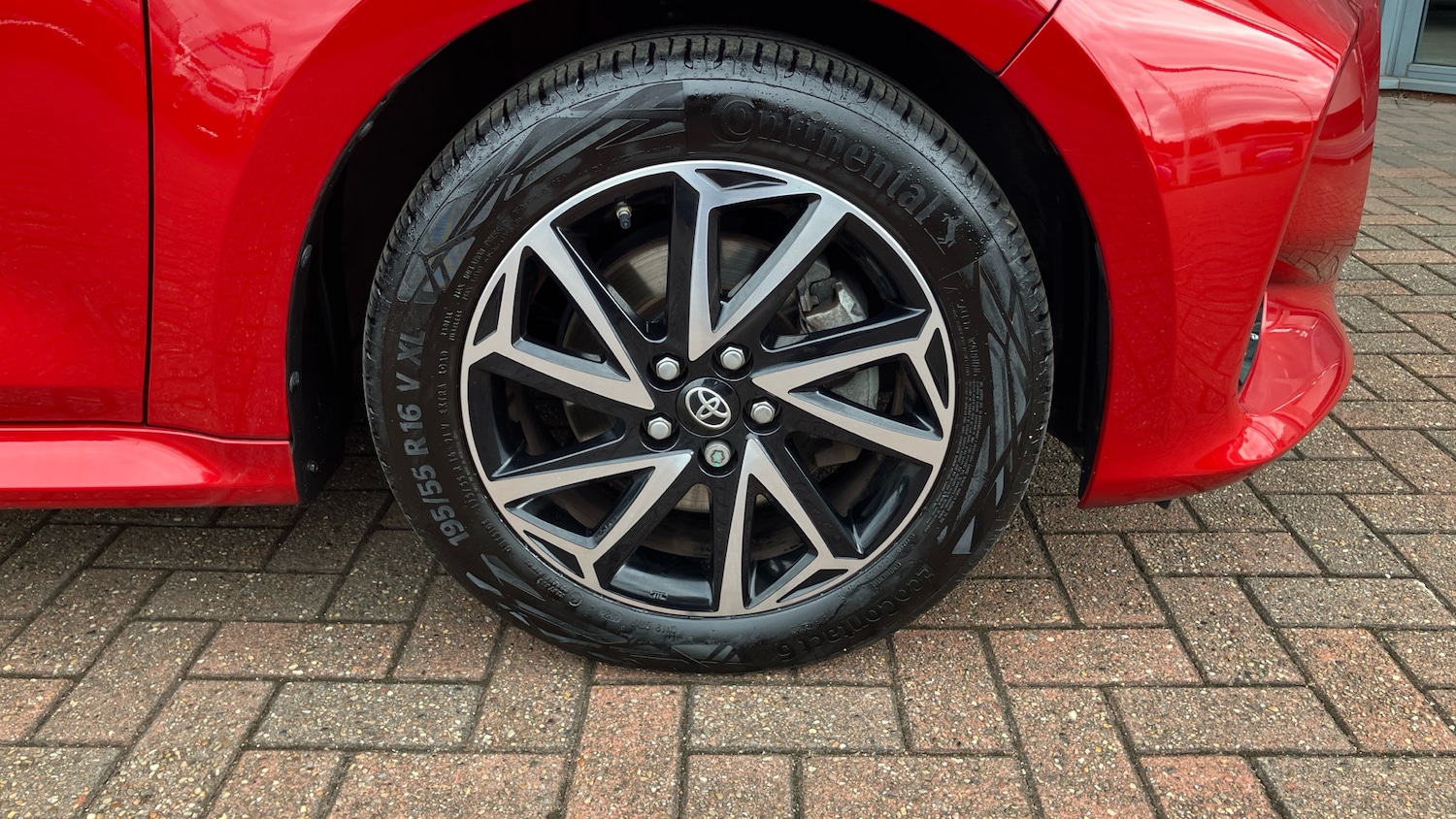 Used Toyota Yaris 2022 for sale - 77085414: Photo 30