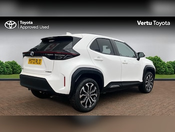 Used Toyota Yaris Cross 2023 for sale - 75618803: Photo