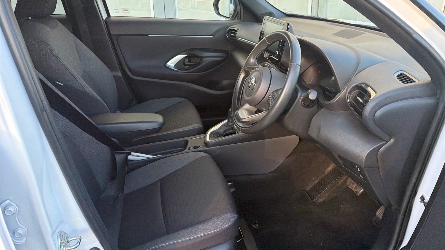 Used Toyota Yaris Cross 2022 for sale - 76817376: Photo 11