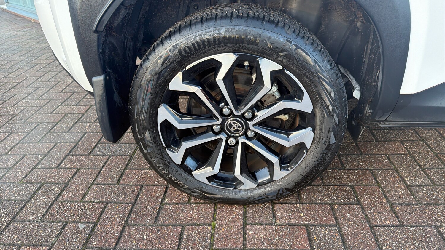 Used Toyota Yaris Cross 2022 for sale - 76817376: Photo 32