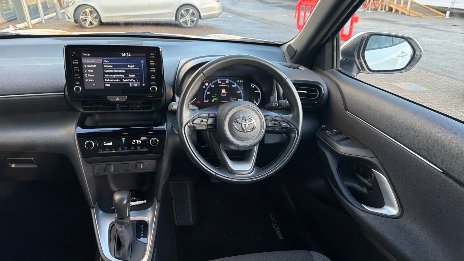 Used Toyota Yaris Cross 2022 for sale - 76817376: Photo 6