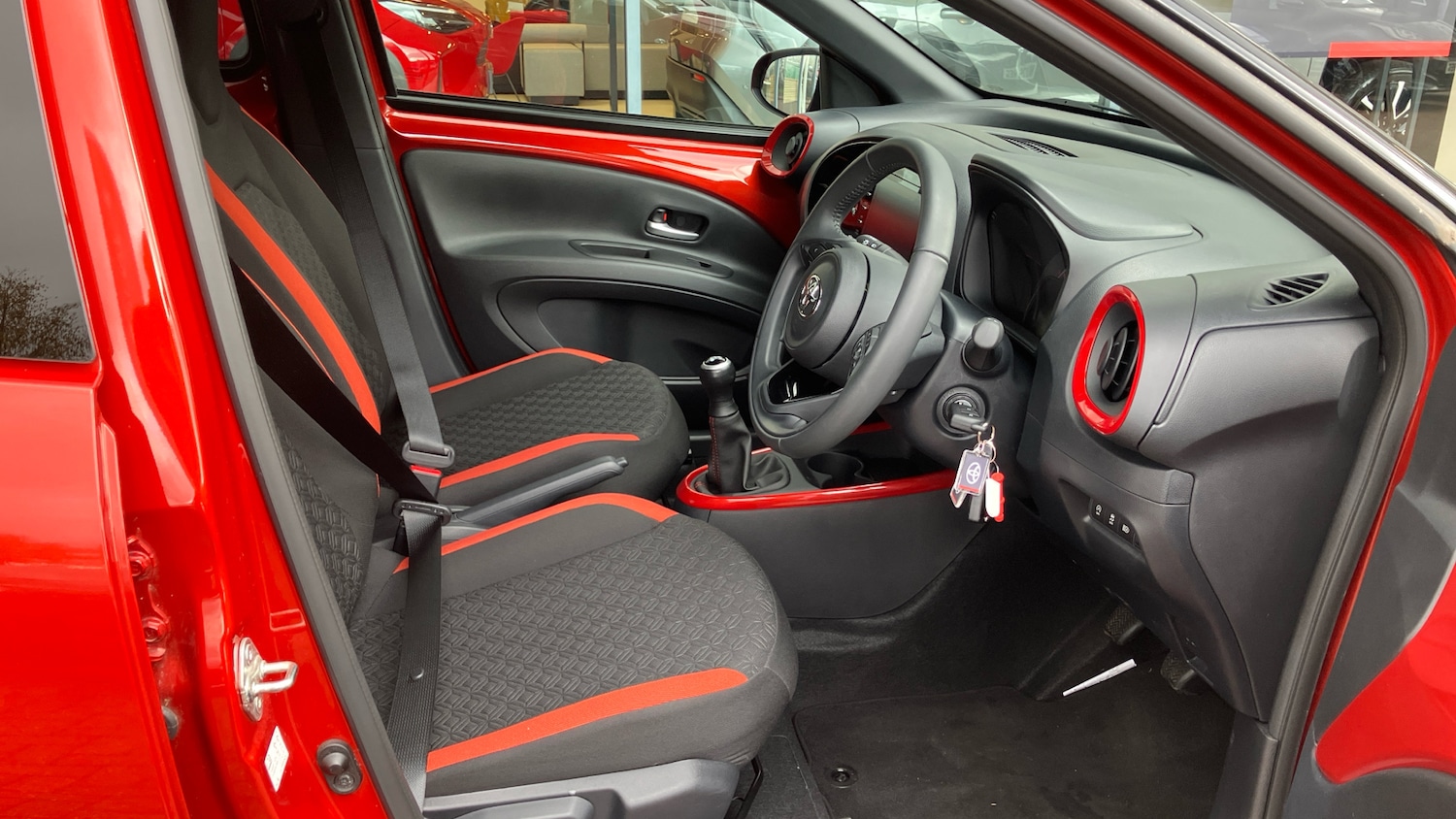 Used Toyota Aygo X 2023 for sale - 77528528: Photo 11