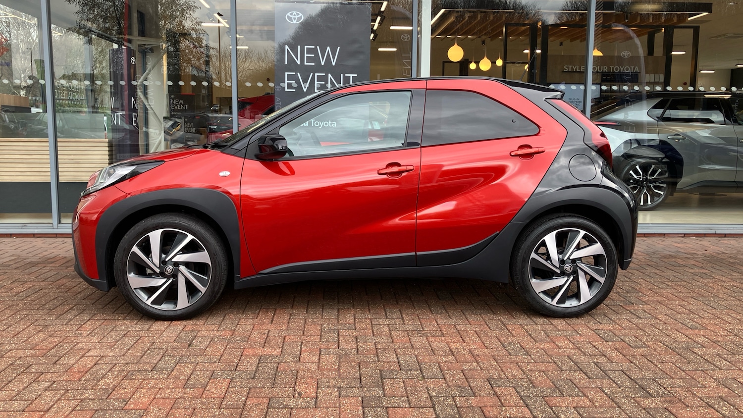 Used Toyota Aygo X 2023 for sale - 77528528: Photo 17