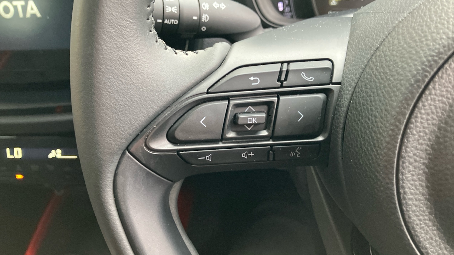 Used Toyota Aygo X 2023 for sale - 77528528: Photo 27