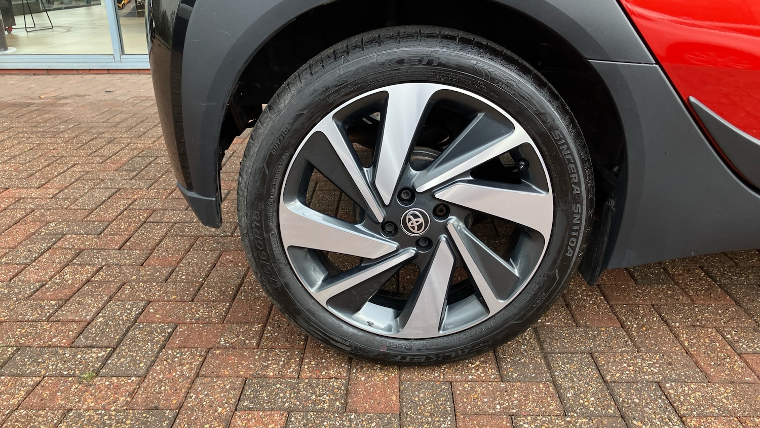 Used Toyota Aygo X 2023 for sale - 77528528: Photo 32