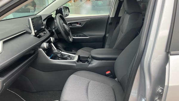 Used Toyota RAV4 2021 for sale - 76287895: Photo 10