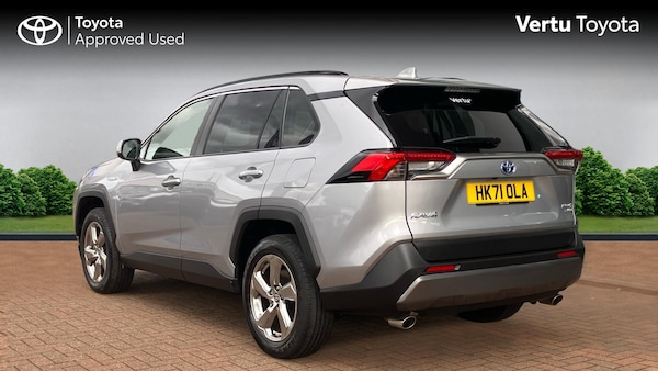 Used Toyota RAV4 2021 for sale - 76287895: Photo 4