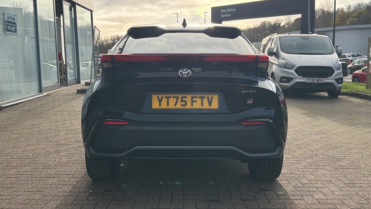 Used Toyota C-HR 2025 for sale - 77432489: Photo 19