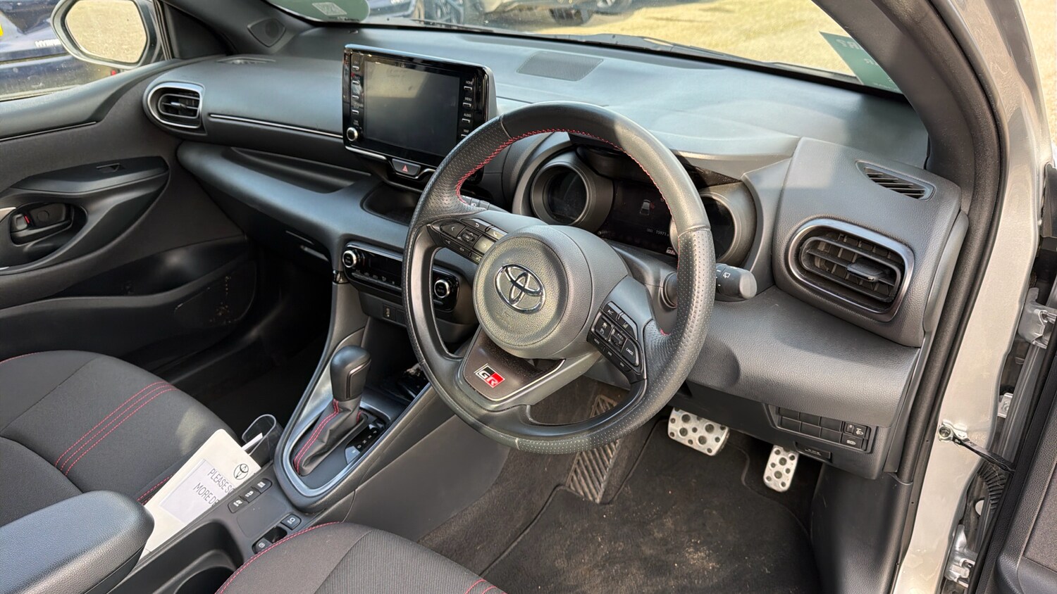 Used Toyota Yaris 2023 for sale - 77300903: Photo 25