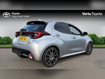 Used Toyota Yaris 2023 for sale - 77300903: Photo