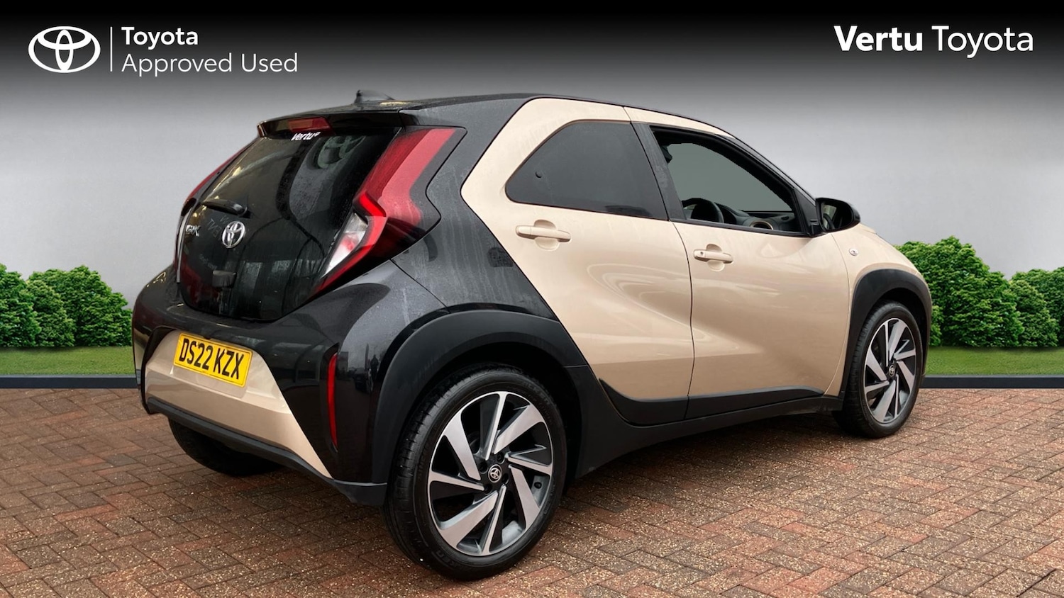 Used Toyota Aygo X 2022 for sale - 77518952: Photo 2