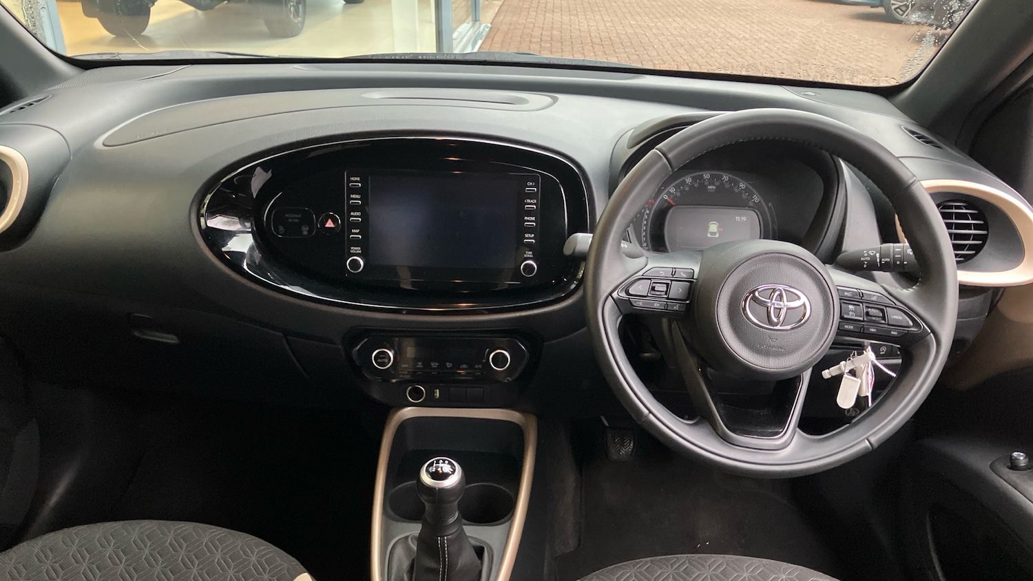 Used Toyota Aygo X 2022 for sale - 77518952: Photo 5